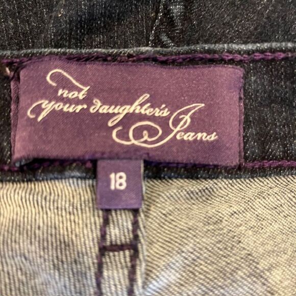 NYDJ Lift Tuck Technology Women's Dark Wash Jeans Size 18 Short - Picture 7 of 12